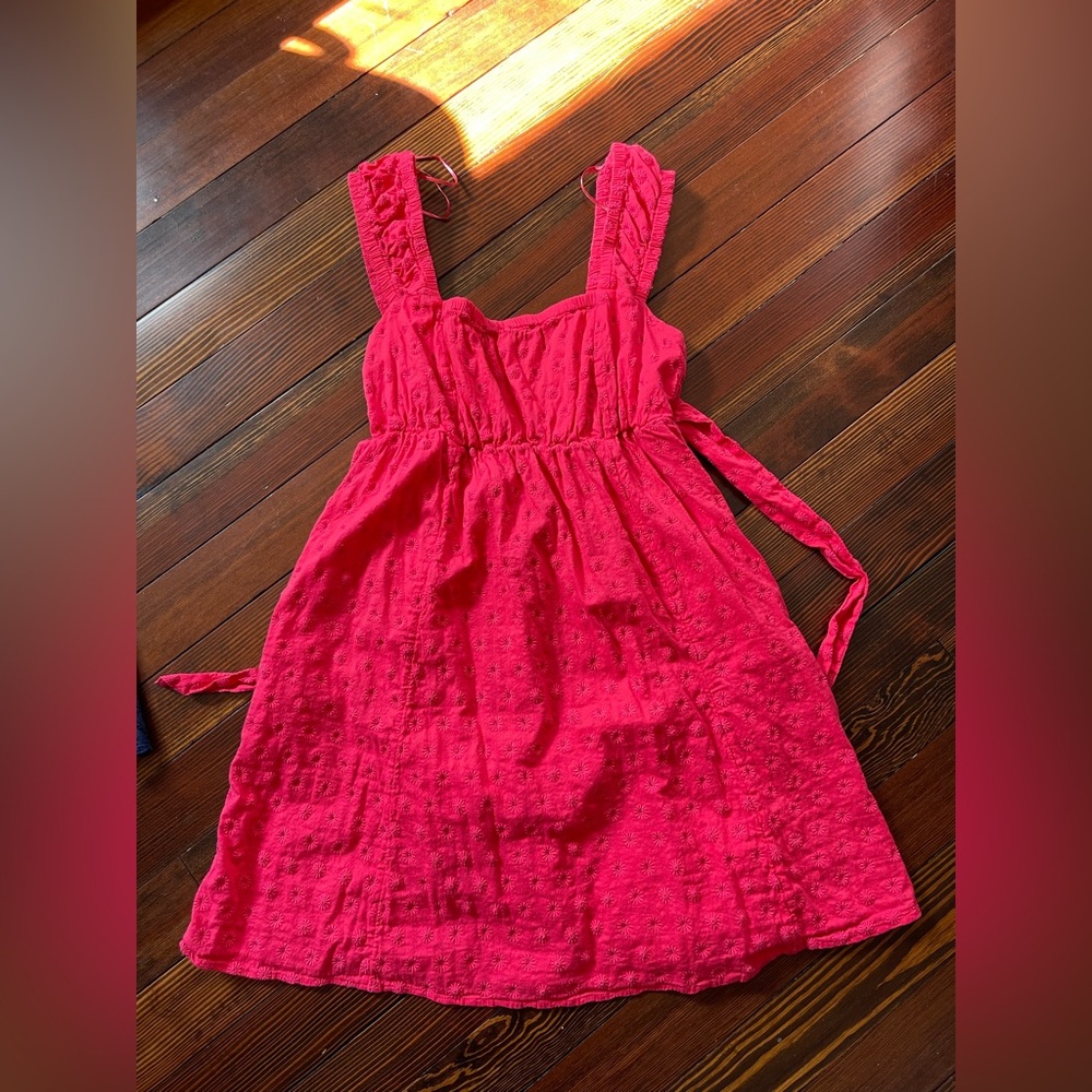 Old Navy red eyelit summer dress
